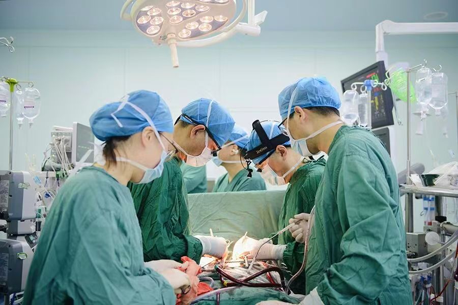 【微创“搭桥”，精准护心】邳州市人民医院心脏大血管外科成功开展腔镜下大隐静脉采集新技术